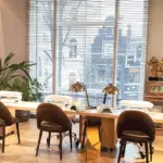 Moderne digitale Kommunikation im Spa: E‑Mail‑Bestätigung, SMS‑Reminder und digitaler Anamnesebogen